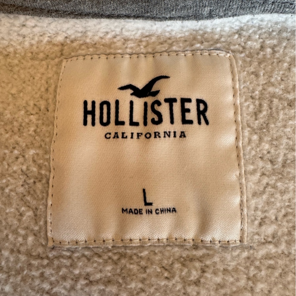 Hollister California Hoodie - Picture 2 of 7